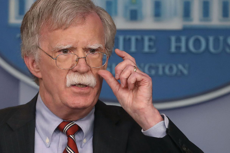 معرفی کتاب خاطرات جان بولتون