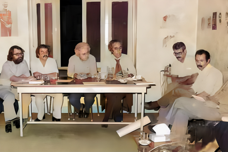 مهمانی سفارت